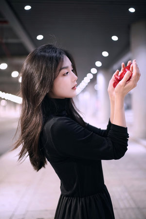 嗯~好多水~嗯~射进去吧~高h