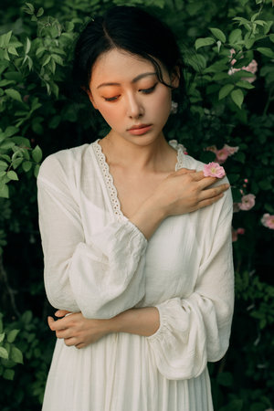 精品亚洲欧美另类在线观看