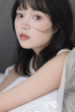 人妻不敢呻吟被中出A片视频