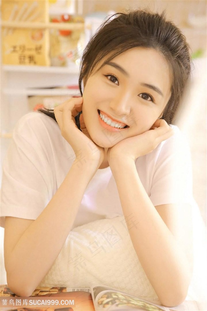 善良美丽女邻居2