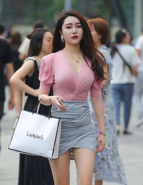 国产极品JK白丝喷白浆在