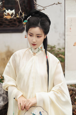 天潢贵胄by漫漫何其多小说